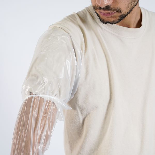 Long gloves made of copolymer