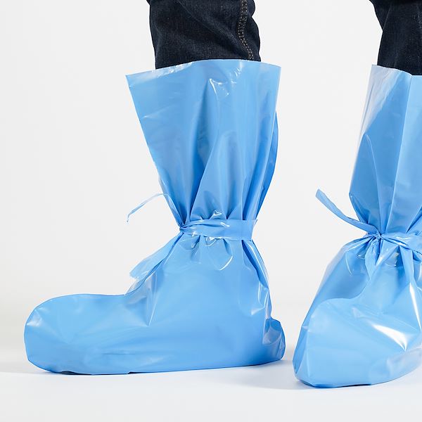 Zootechnical boot covers made of blue
