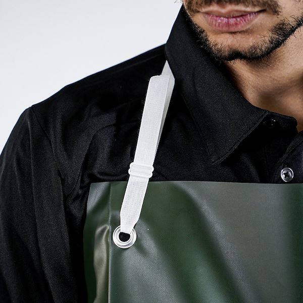 Aprons in green nautic plastic tissue